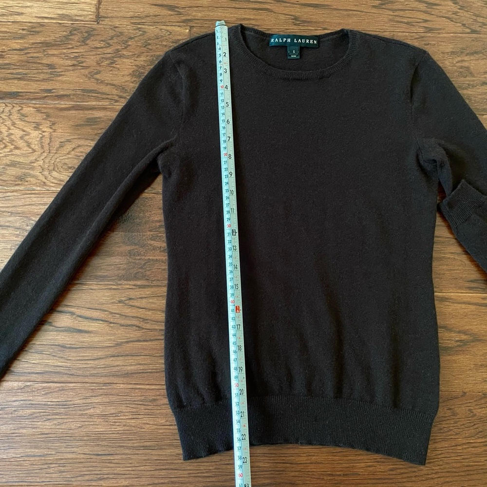 SOLD. Ralph Lauren Cashmere Sweater - Picture 2 of 8
